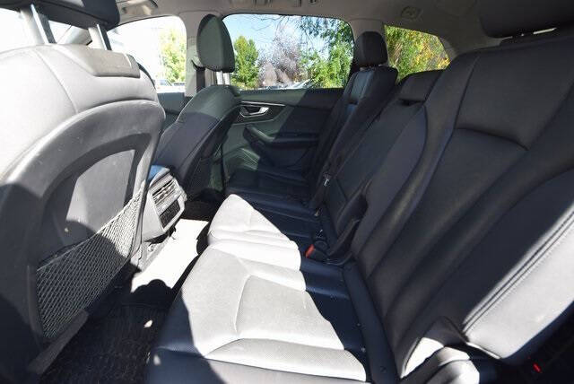 2022 Audi Q7 quattro Premium Plus 55 TFSI