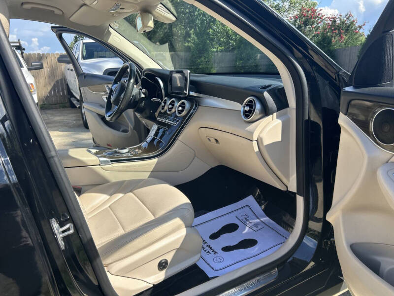 2019 Mercedes-Benz GLC GLC 300