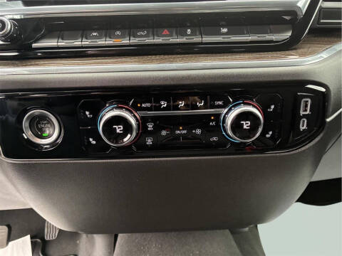 2024 GMC Sierra 1500 Elevation Standard