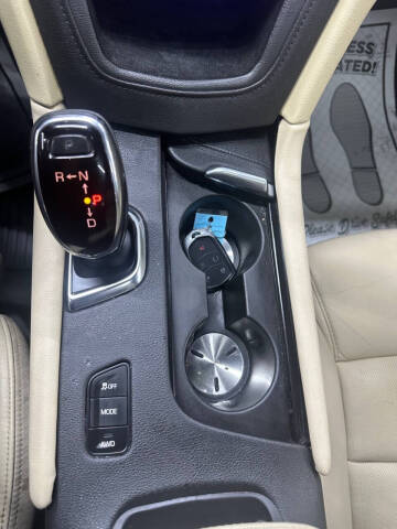 2017 Cadillac XT5 Luxury