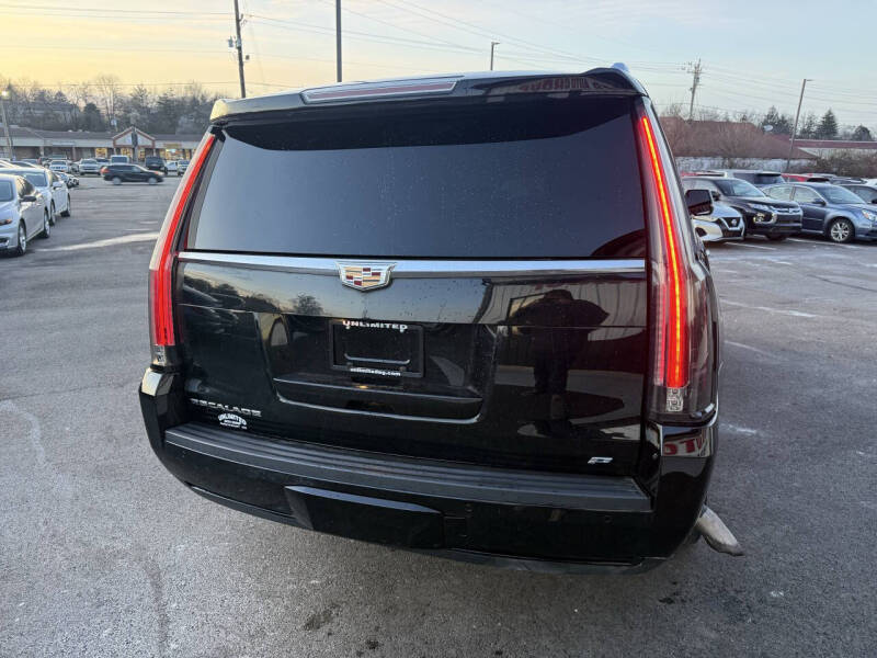 2016 Cadillac Escalade ESV Platinum