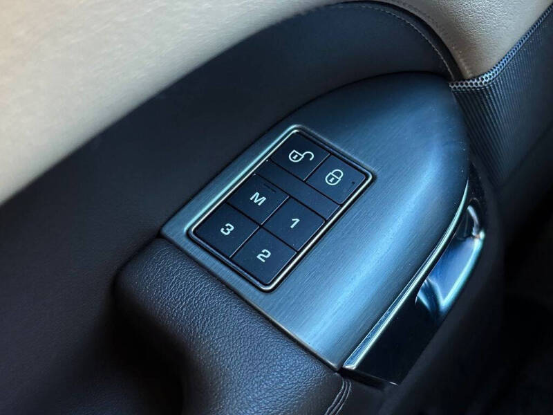 2019 Land Rover Range Rover Sport SE