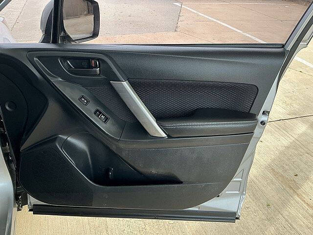 2017 Subaru Forester 2.5i