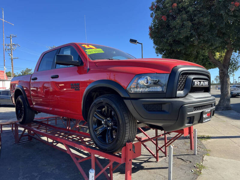 2024 RAM 1500 Classic SLT