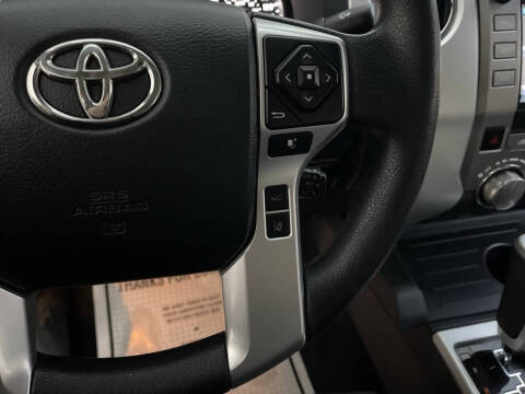 2018 Toyota Tundra SR5