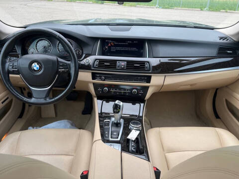 2015 BMW 5 Series 528i xDrive