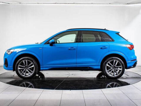 2022 Audi Q3 quattro S line Prem Plus 45 TFSI