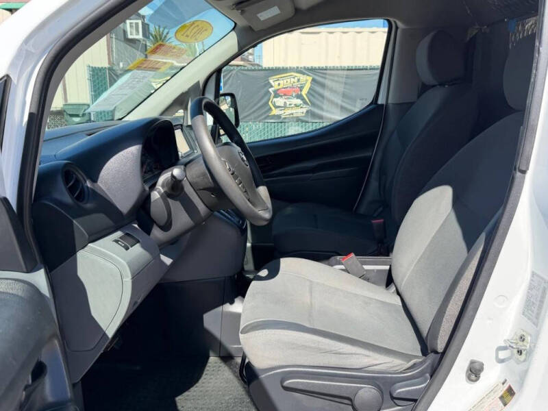 2021 Nissan NV200