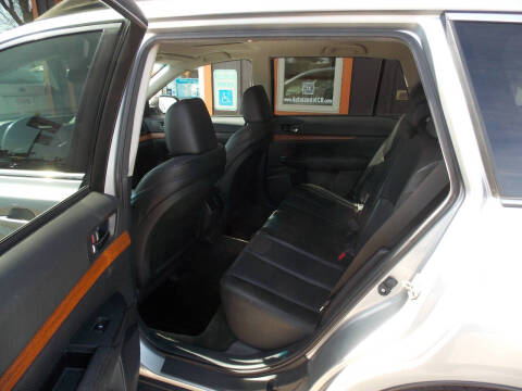 2013 Subaru Outback 2.5i Limited