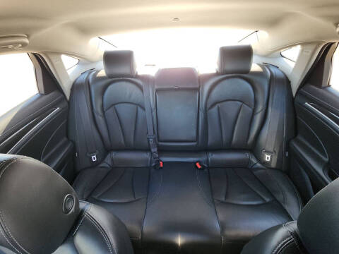 2017 Buick LaCrosse Essence