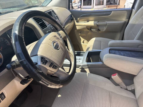 2013 Nissan Armada Platinum