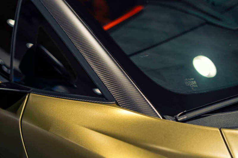 2025 Lamborghini Revuelto
