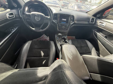 2018 Jeep Grand Cherokee Laredo