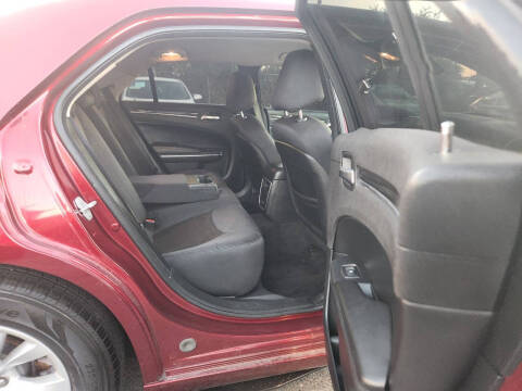 2018 Chrysler 300 Touring L