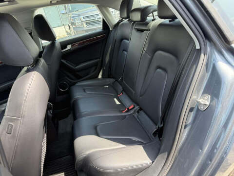 2012 Audi A4 2.0T quattro Prestige