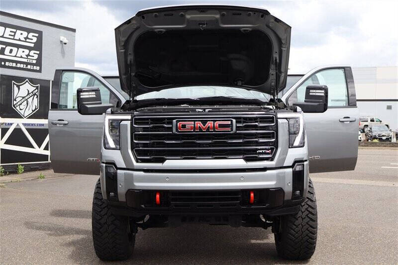2025 GMC Sierra 3500HD