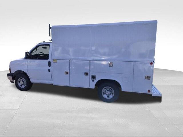 2026 Chevrolet Express 3500
