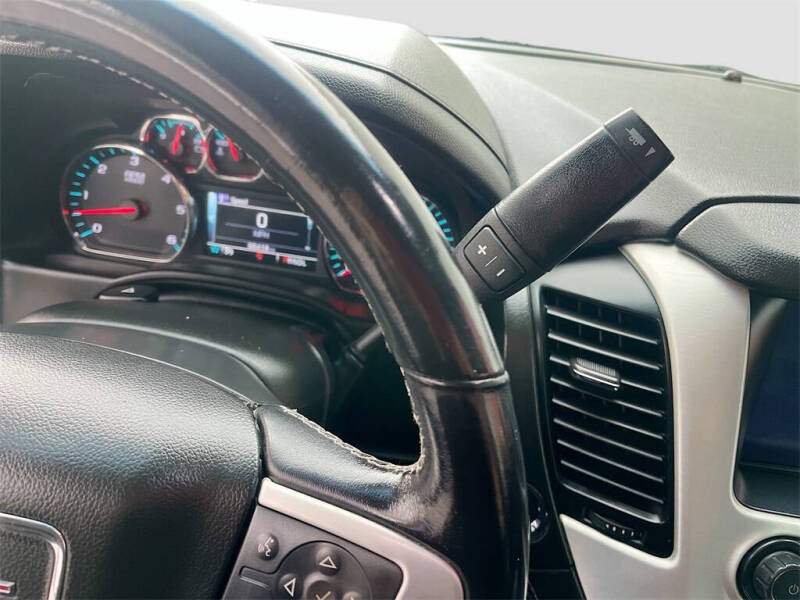 2020 GMC Yukon XL SLT