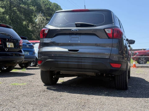 2019 Ford Escape S