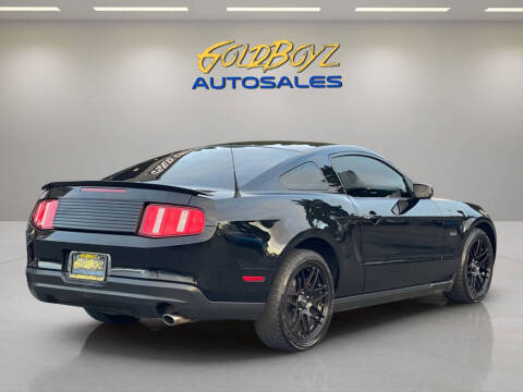 2010 Ford Mustang V6