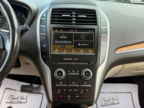 2019 Lincoln MKC Select