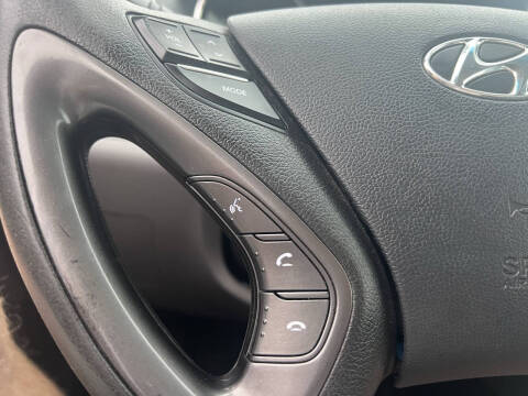 2013 Hyundai Sonata Hybrid