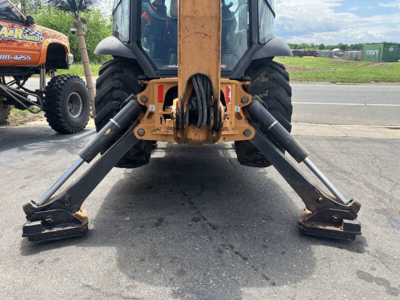 2017 Case IH  580SN