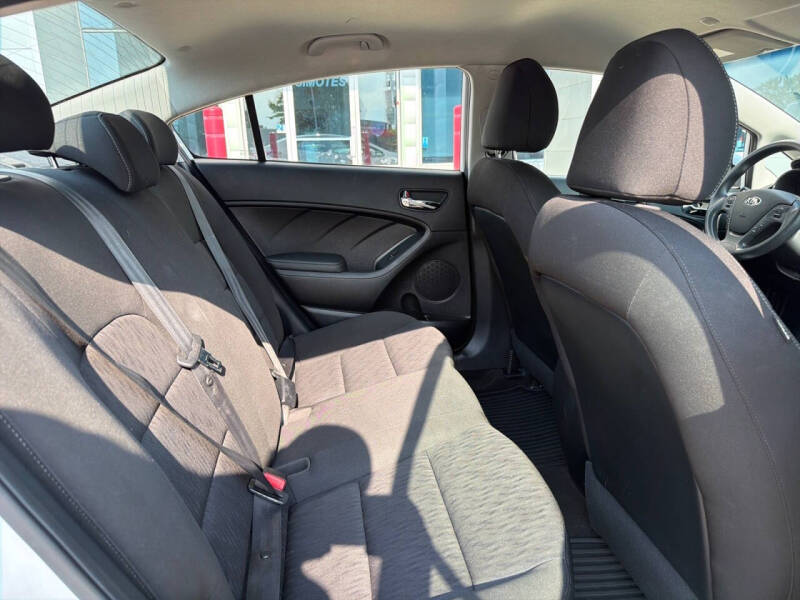 2016 Kia Forte LX