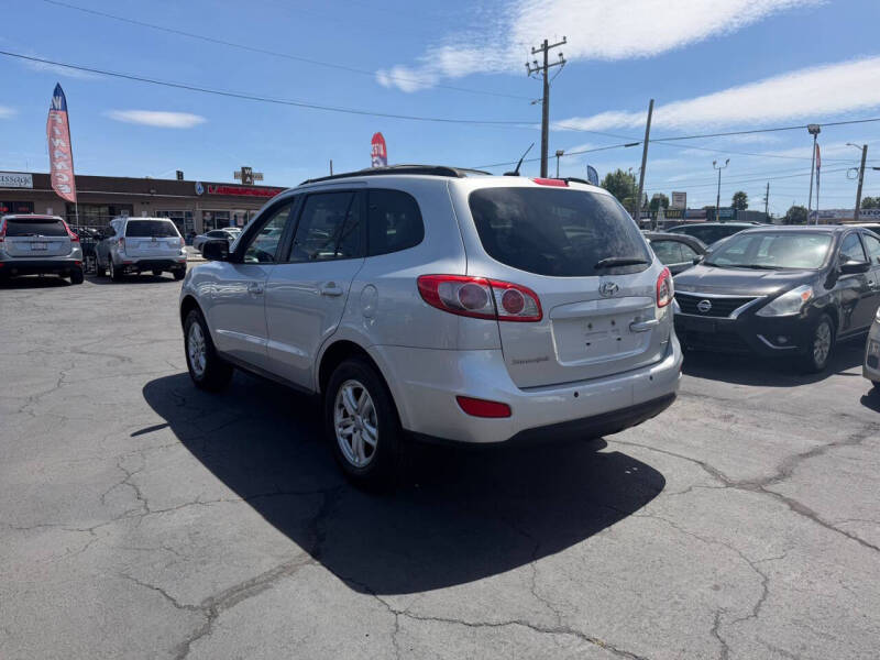 2012 Hyundai Santa Fe GLS