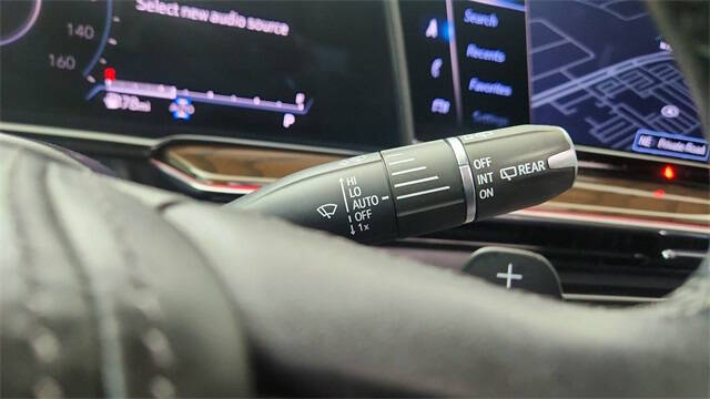 2023 Cadillac Escalade ESV Sport Platinum