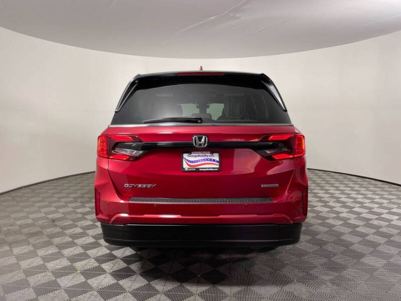 2025 Honda Odyssey Touring