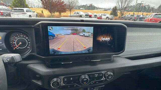 2024 Jeep Gladiator Willys