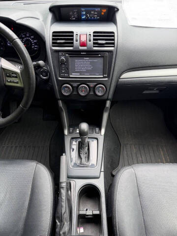 2015 Subaru Forester 2.5i Touring