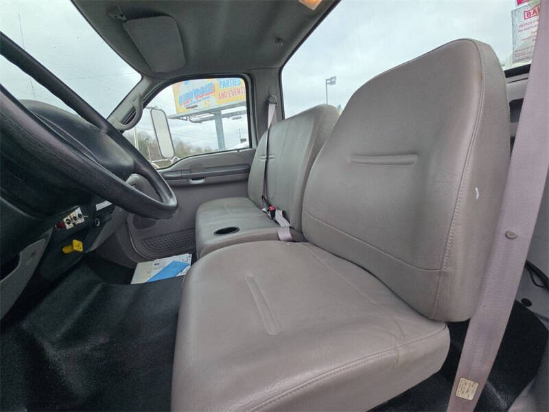 2000 Ford F-650 Super Duty