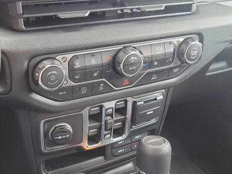 2026 Jeep Gladiator Sport S