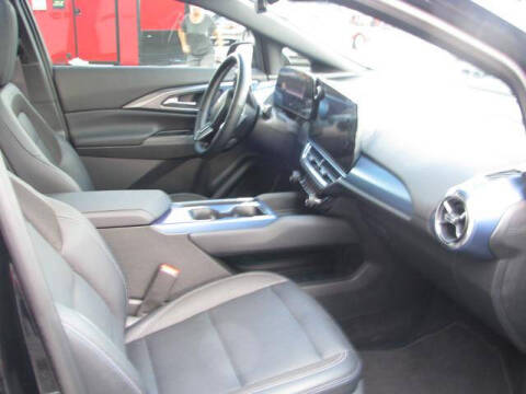 2024 Chevrolet Equinox EV LT