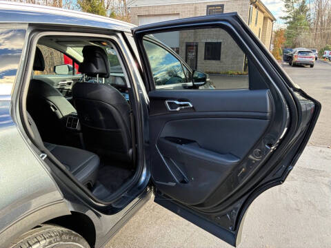 2024 Kia Sportage EX