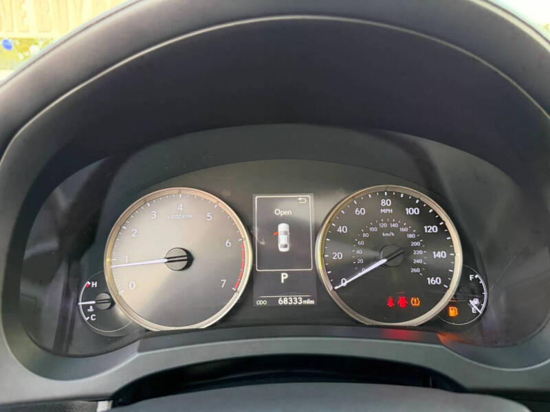 2020 Lexus IS 300