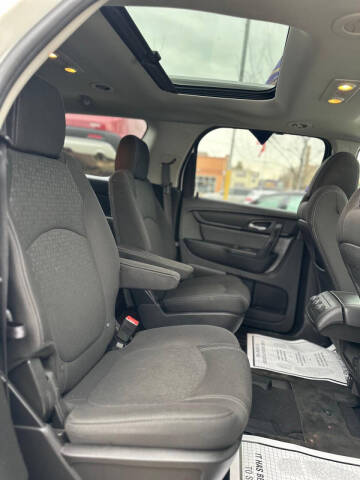 2015 GMC Acadia SLE-2