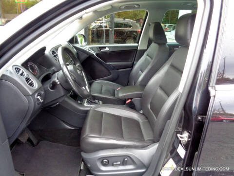 2017 Volkswagen Tiguan 2.0T Wolfsburg Edition 4Motion