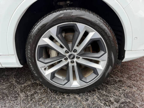 2020 Audi Q7 quattro Premium Plus 55 TFSI