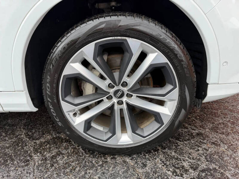 2020 Audi Q7 quattro Premium Plus 55 TFSI