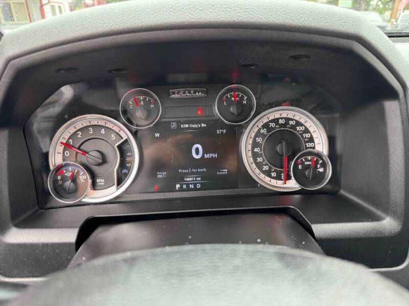 2015 RAM 1500 SLT
