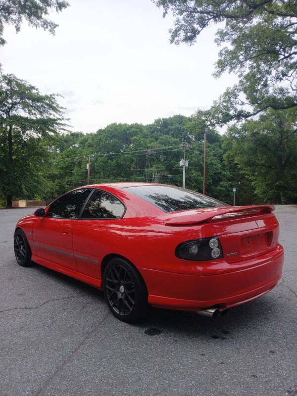 2004 Pontiac GTO