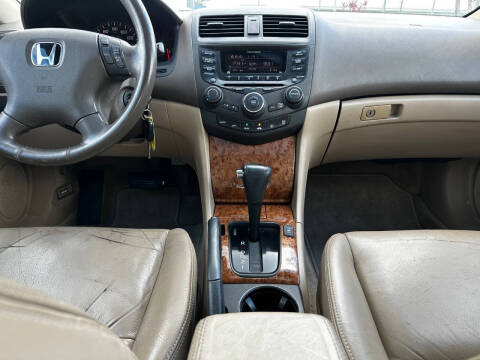2005 Honda Accord EX w/Leather