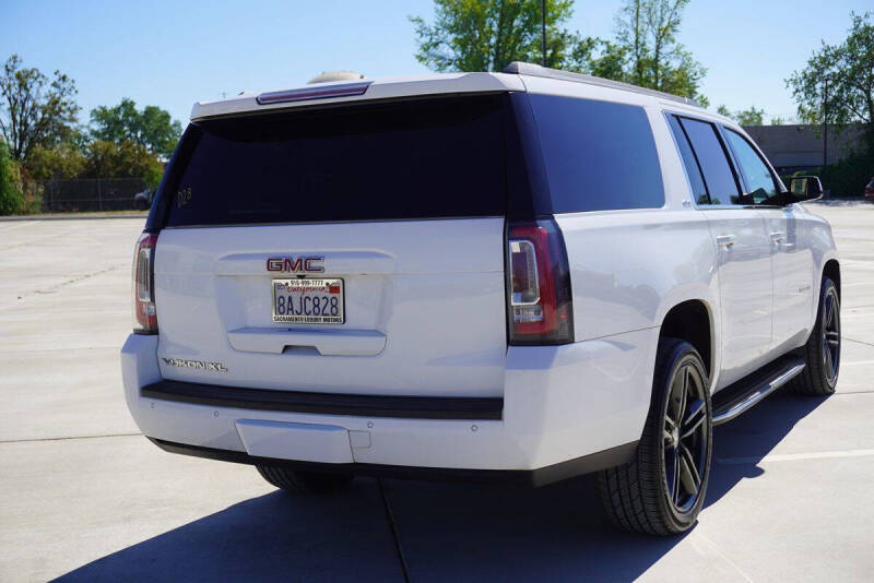 2017 GMC Yukon XL SLE