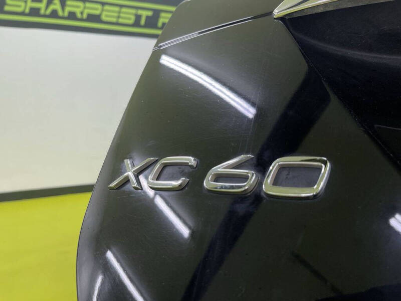 2016 Volvo XC60 T5 Drive-E Platinum