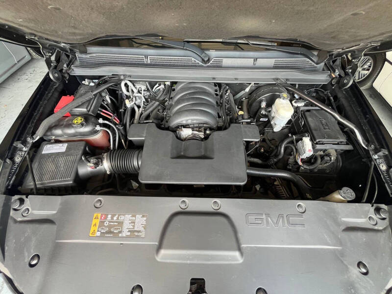 2018 GMC Yukon XL SLE