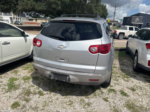 2011 Chevrolet Traverse LS