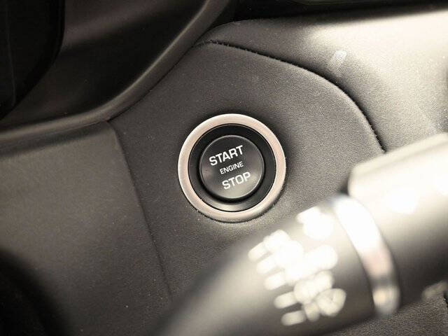 2025 Land Rover Range Rover Velar P250 S